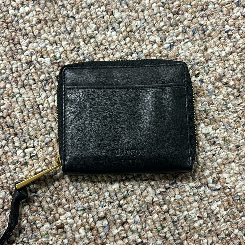 Margot wallet BRAND NEW